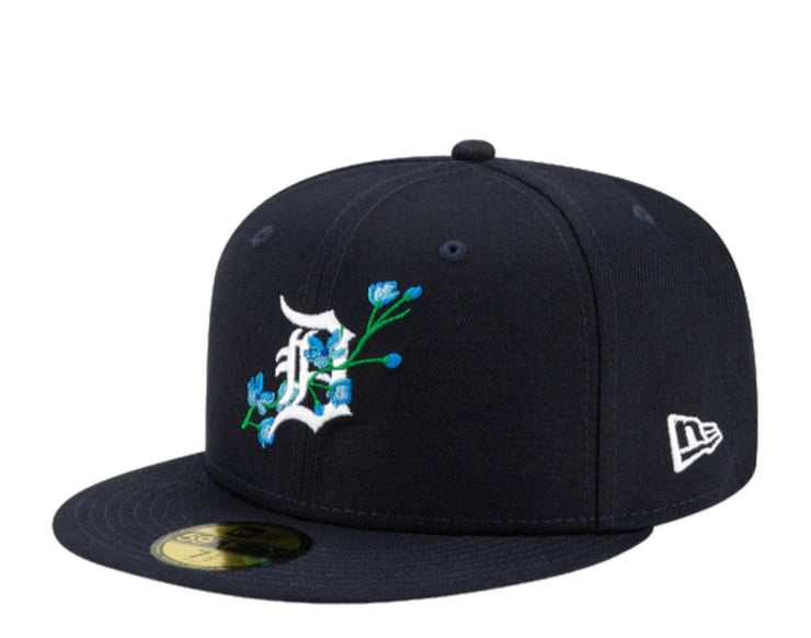 NEW ERA 59FIFTY MLB DETROIT TIGERS SIDE PATCH BLOOM FITTED HAT