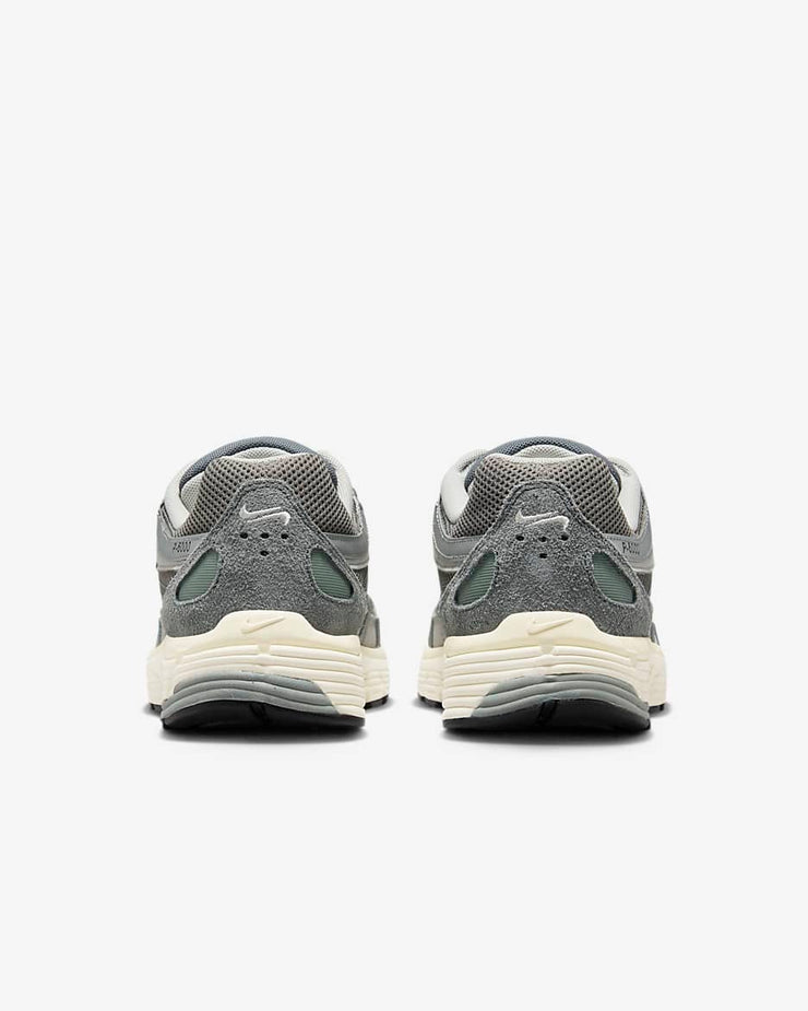 Nike P-6000 “Metallic silver”