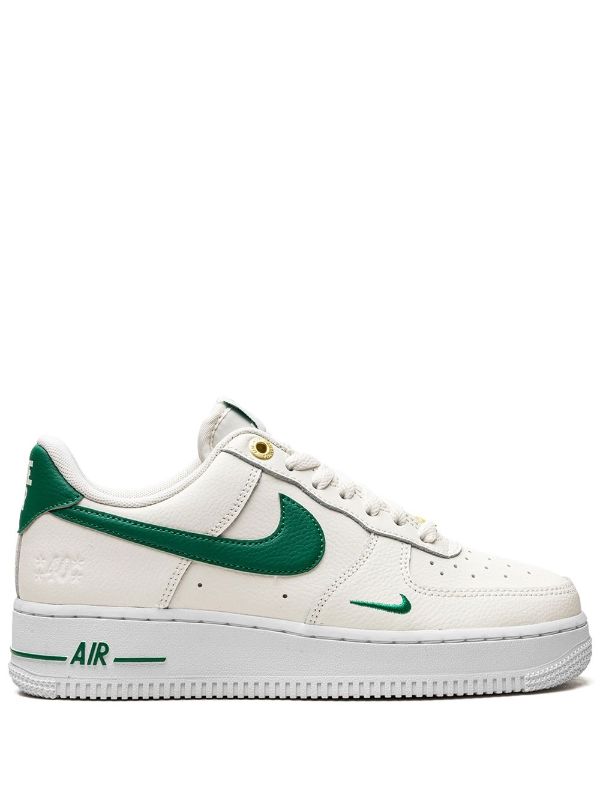 Nike Air Force 1 "White and Green"