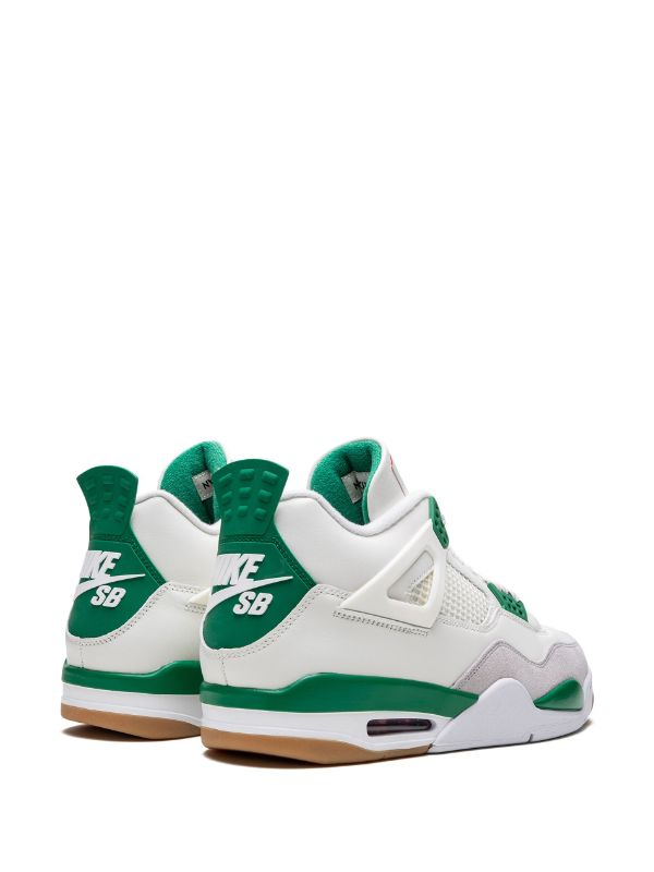 Air Jordan Retro 4 "Pine Green"