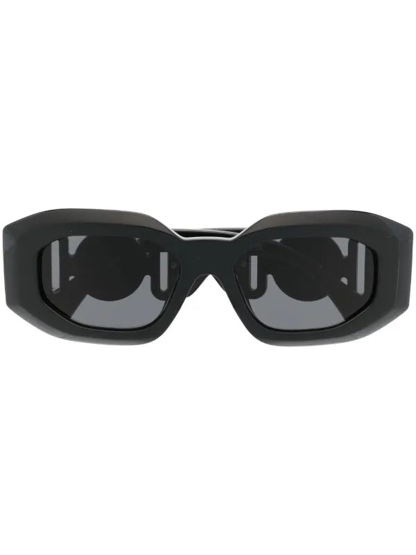Versace Eyewear
Medusa Head-detail oversize-frame sunglasses