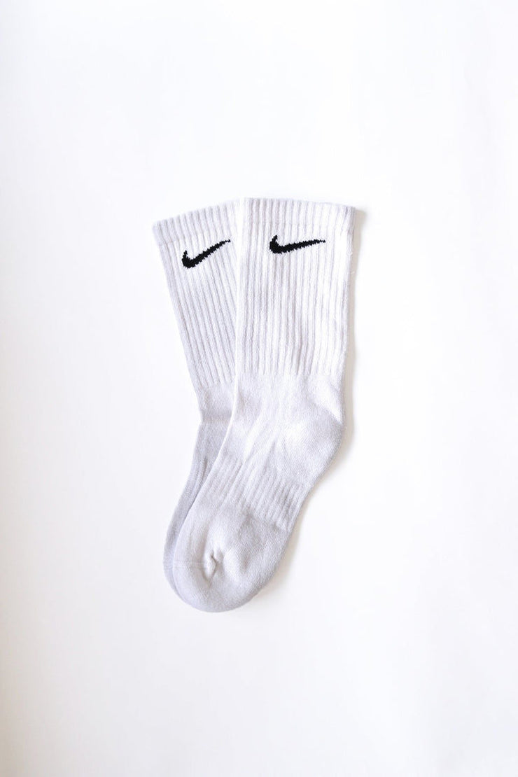 White NIKE SOCKS