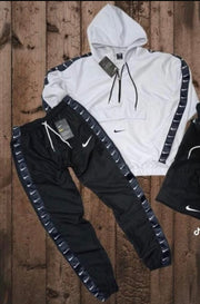 Nike DRI FIT/Cargo Tracksuit