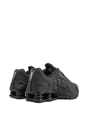 Nike Shox R4 “Black”