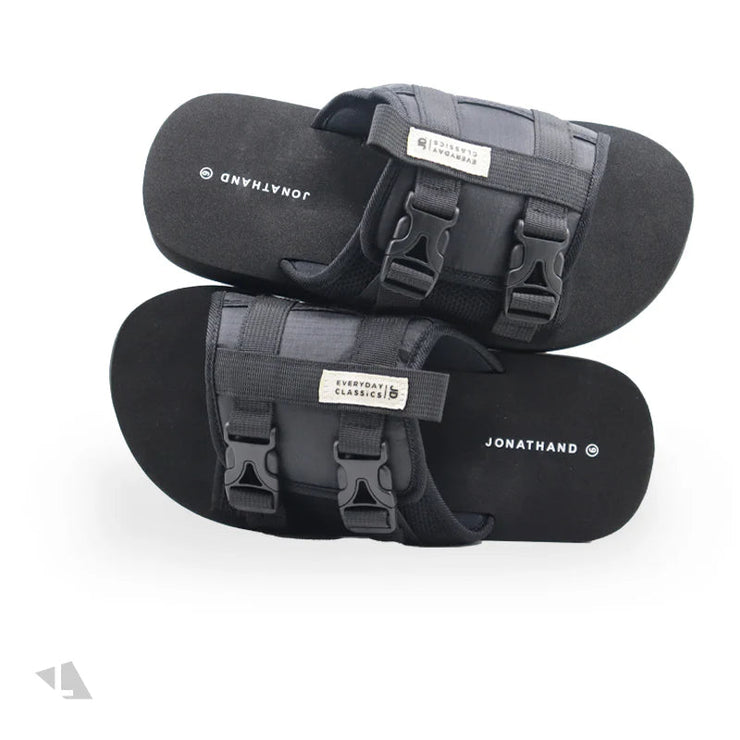 JONATHAN D BUCKLE SANDAL BLACK SLIDES