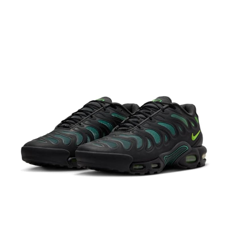 Nike Air Max Plus Drift
"Black & Green Strike"