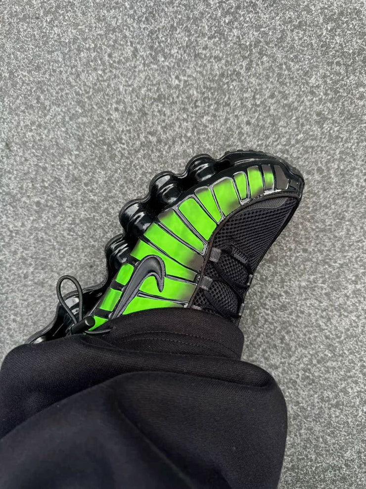 Nike Shox TL thermoreactive green/black colour change
