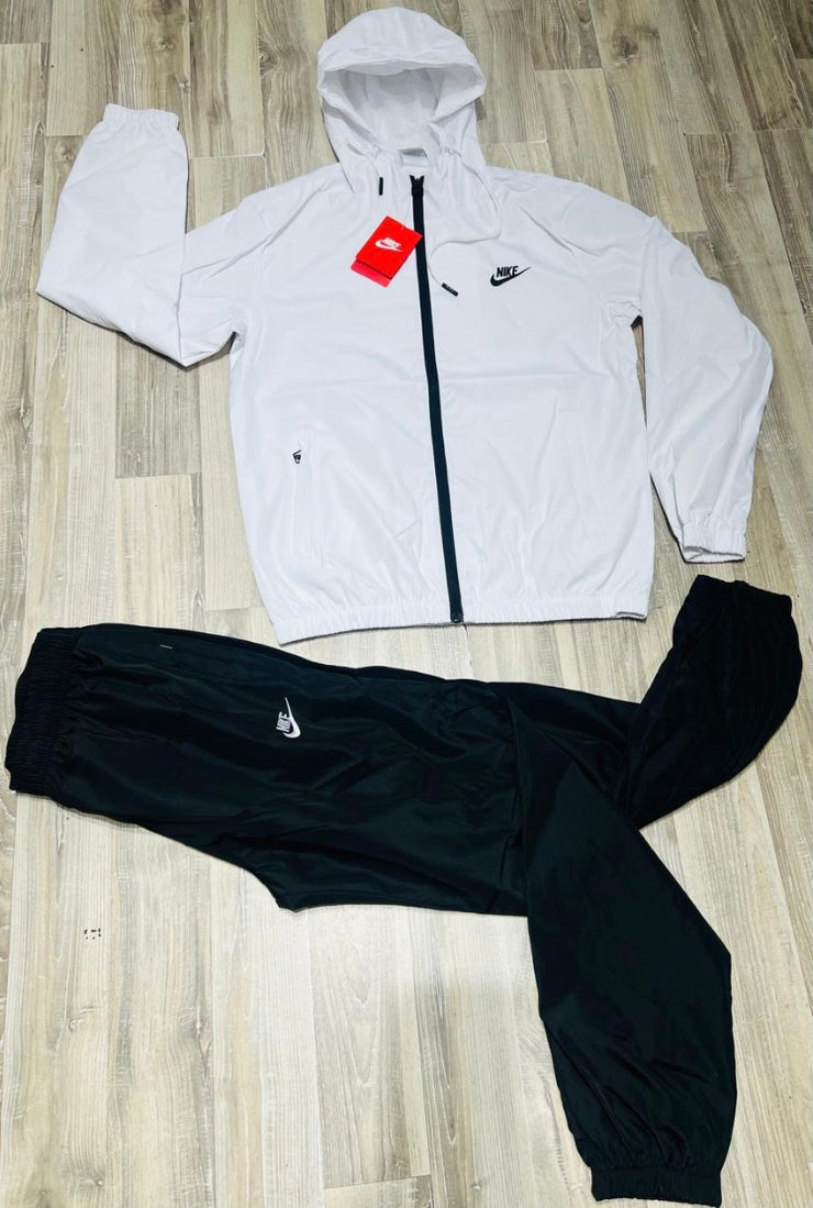 Nike DRI FIT/Cargo Tracksuit